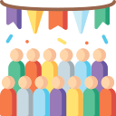 Foule sous des fanions colorés